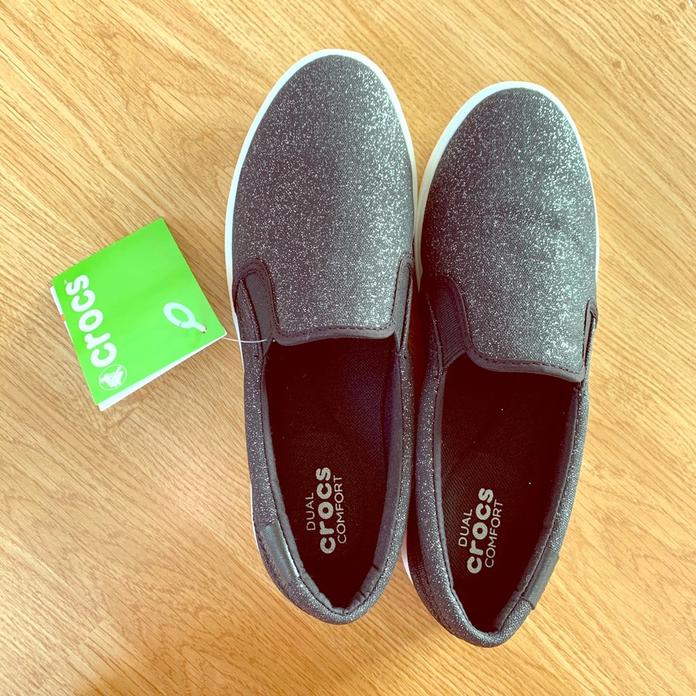 CitiLane Black Slip-on with Shimmer